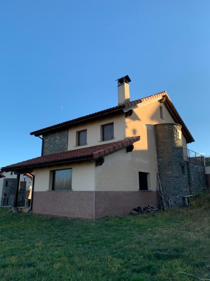 Chalet En El Pirineo De Aragon Neril Exterior foto